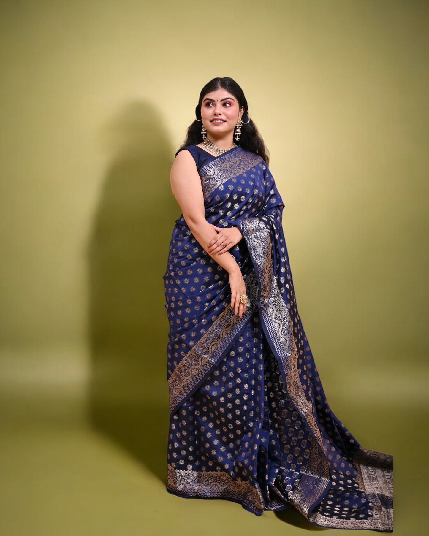 Banarasi Zari Booti Saree